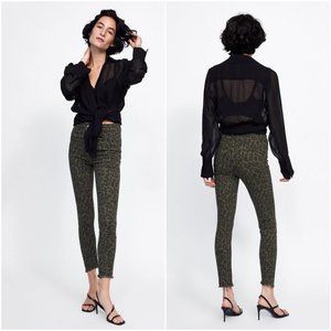 NWT Zara Size 2 Leopard Print Hi-Rise Skinny Jeans